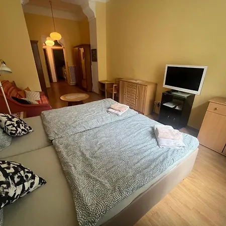 Apartman Lucni Vrch カルロヴィ・ヴァリ